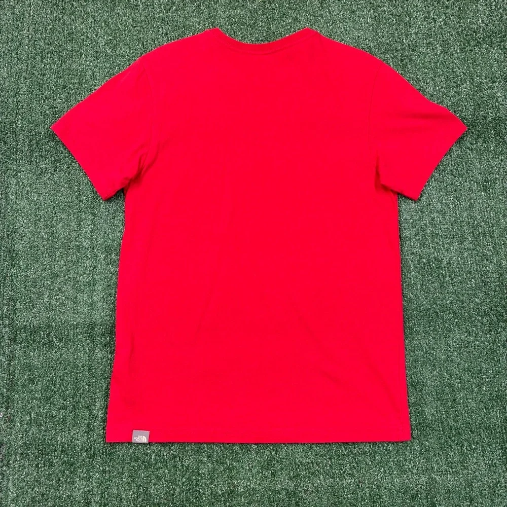 Y2K 2000's The North Face Graphic T-shirt